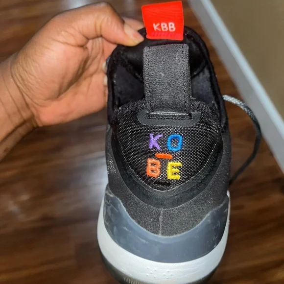 Rare Nike Kobe AD Exodus Black / Red​